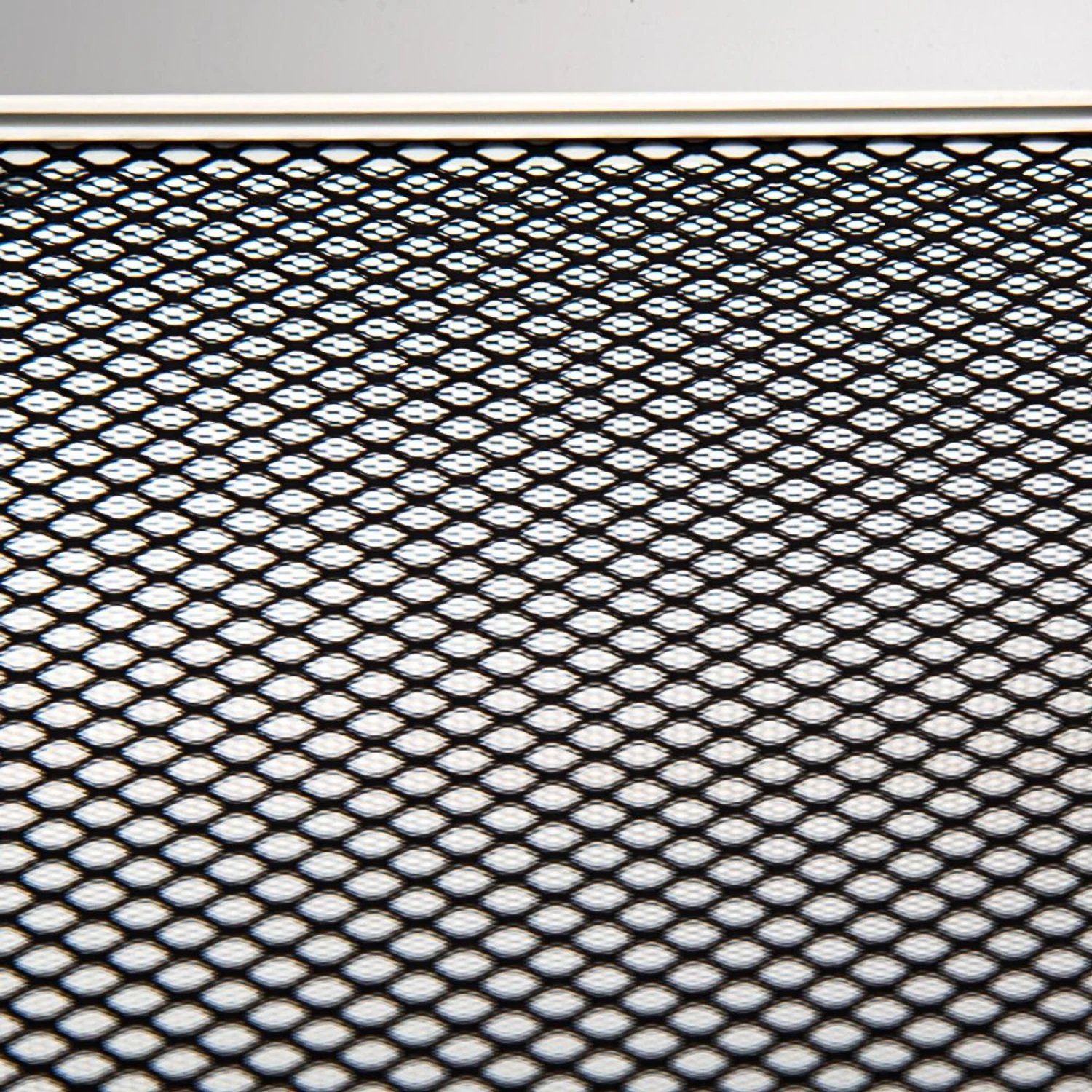 OiiBO Knock Down Single Door Glass Terrarium, White, 18-gal - Image 7